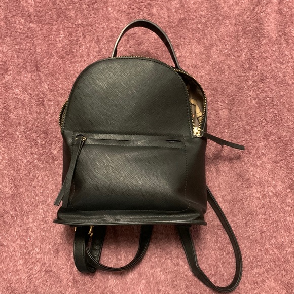 Cute back PVC backpack - Picture 1 of 16